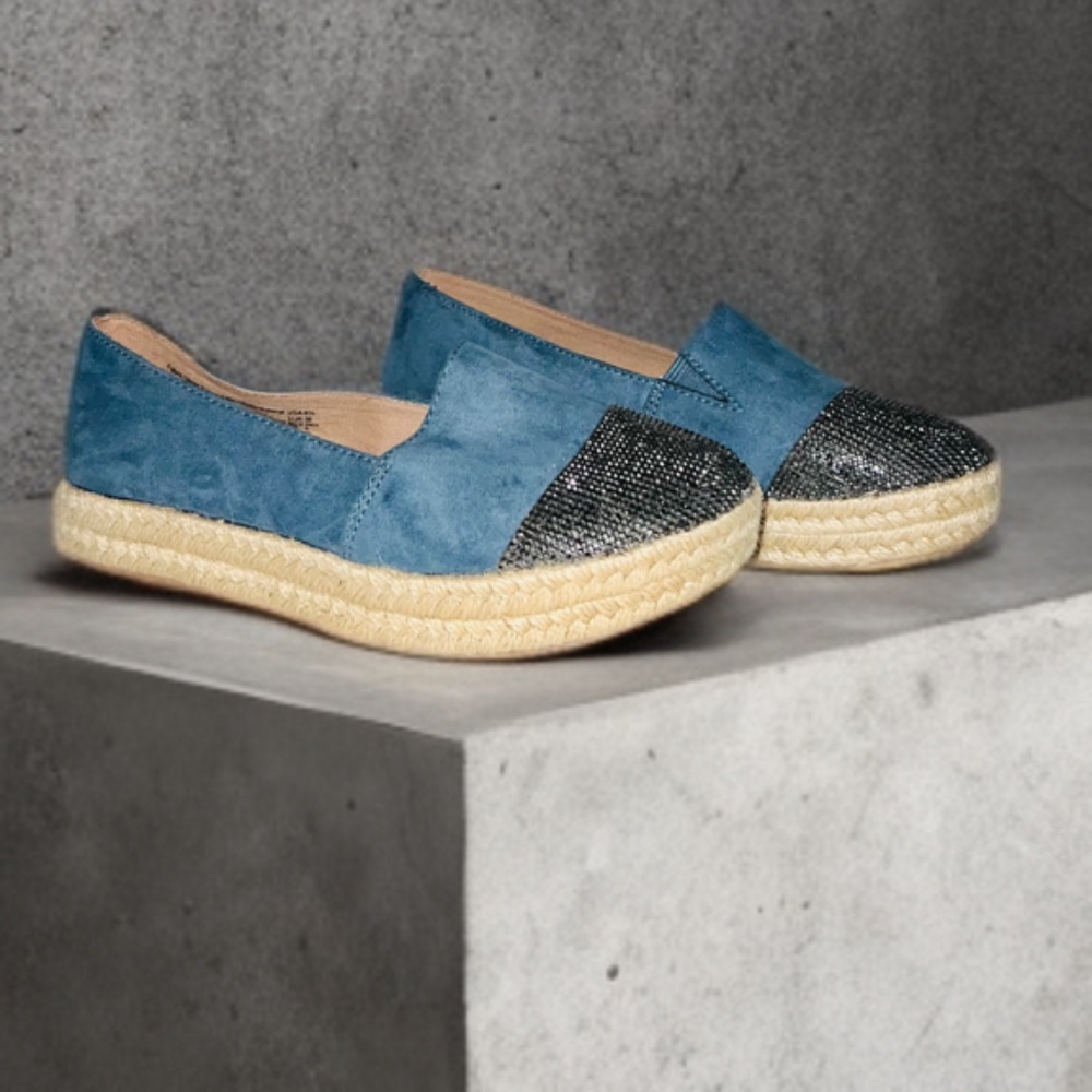 Blue Suede Espadrille Flats – Size 6.5 - Picture 3 of 3